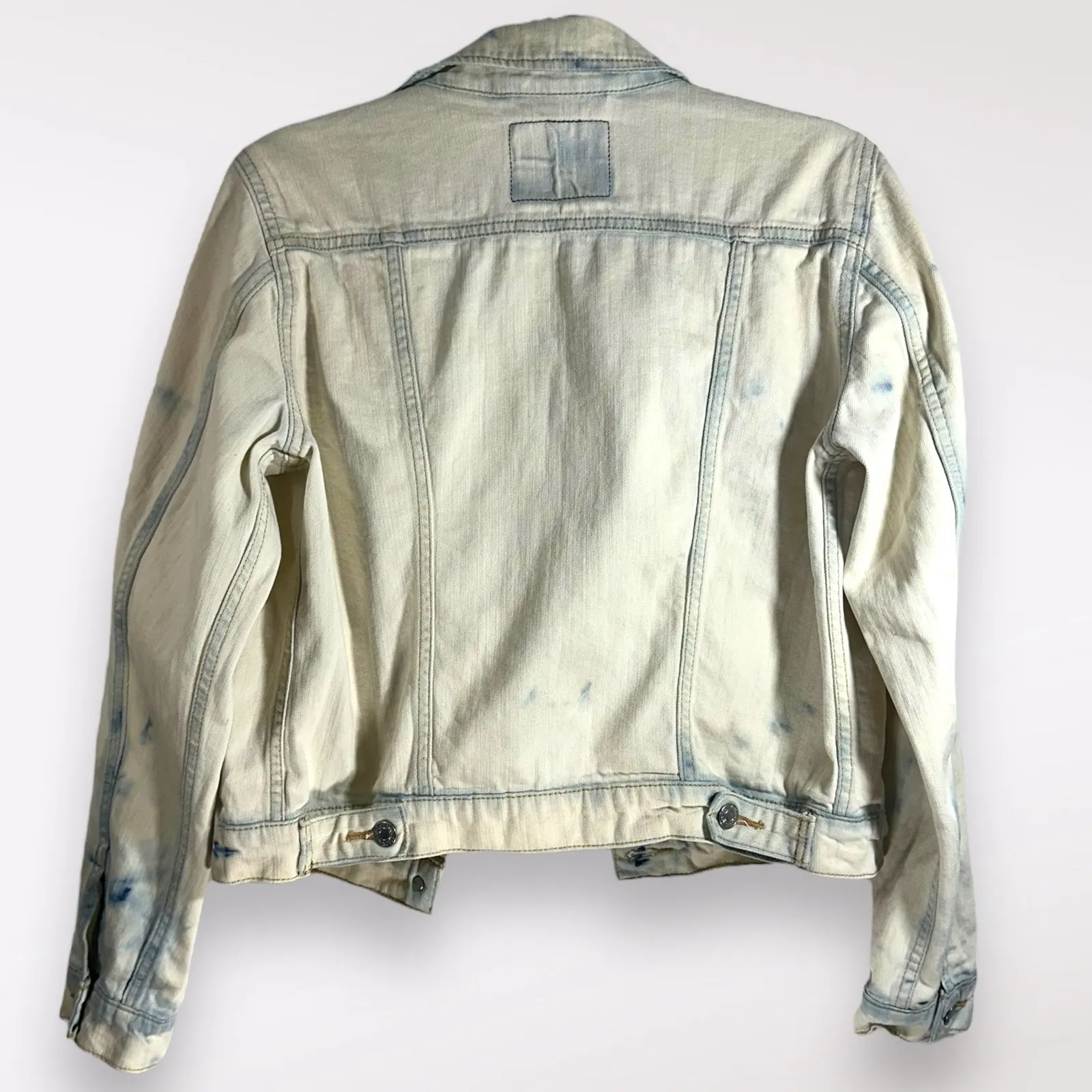 Levi’s Denim Jacket Women’s Size Medium Bleached Wash Long Sleeve Casual Short‎ - Image 7