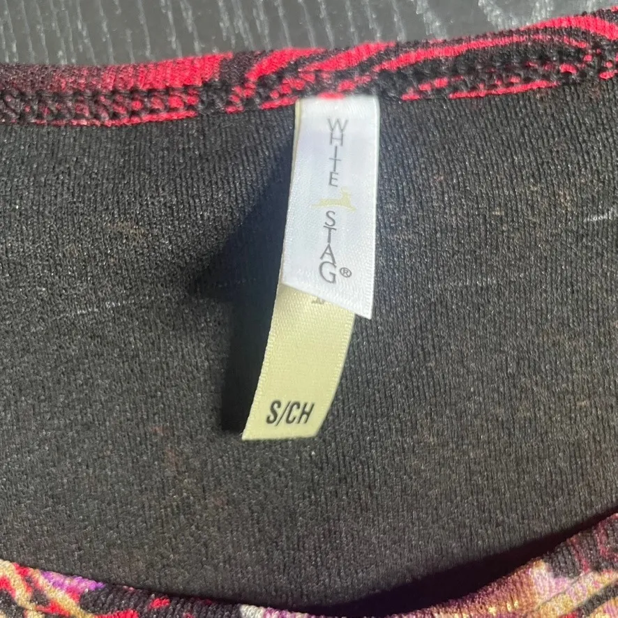 WHITE STAG Deadstock Vintage Red Metallic Floral NWT Top Small Black GOld 90 Y2K - Image 3