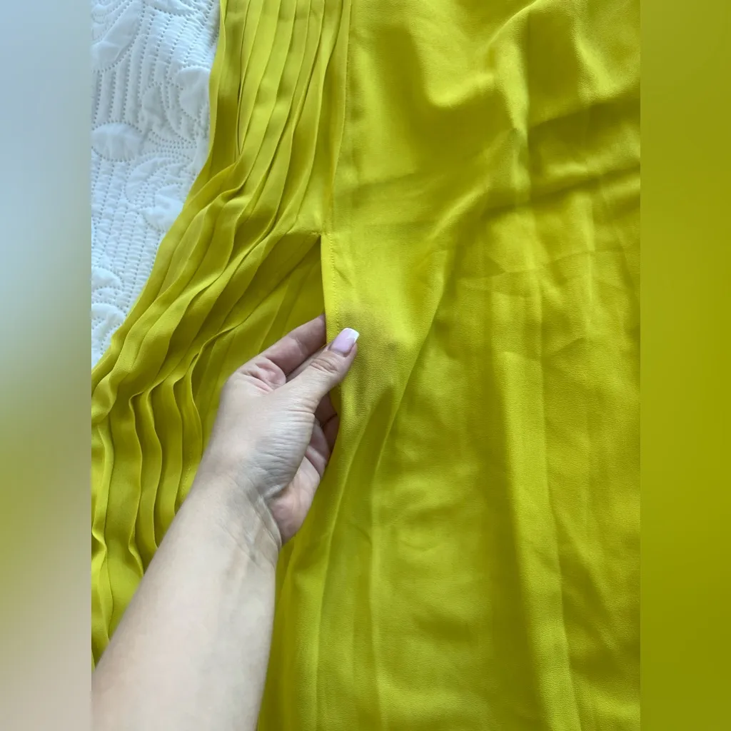 FOREVER 21 LEMON MAXI SHEER SKIRT WITH SPLITS S - Image 4