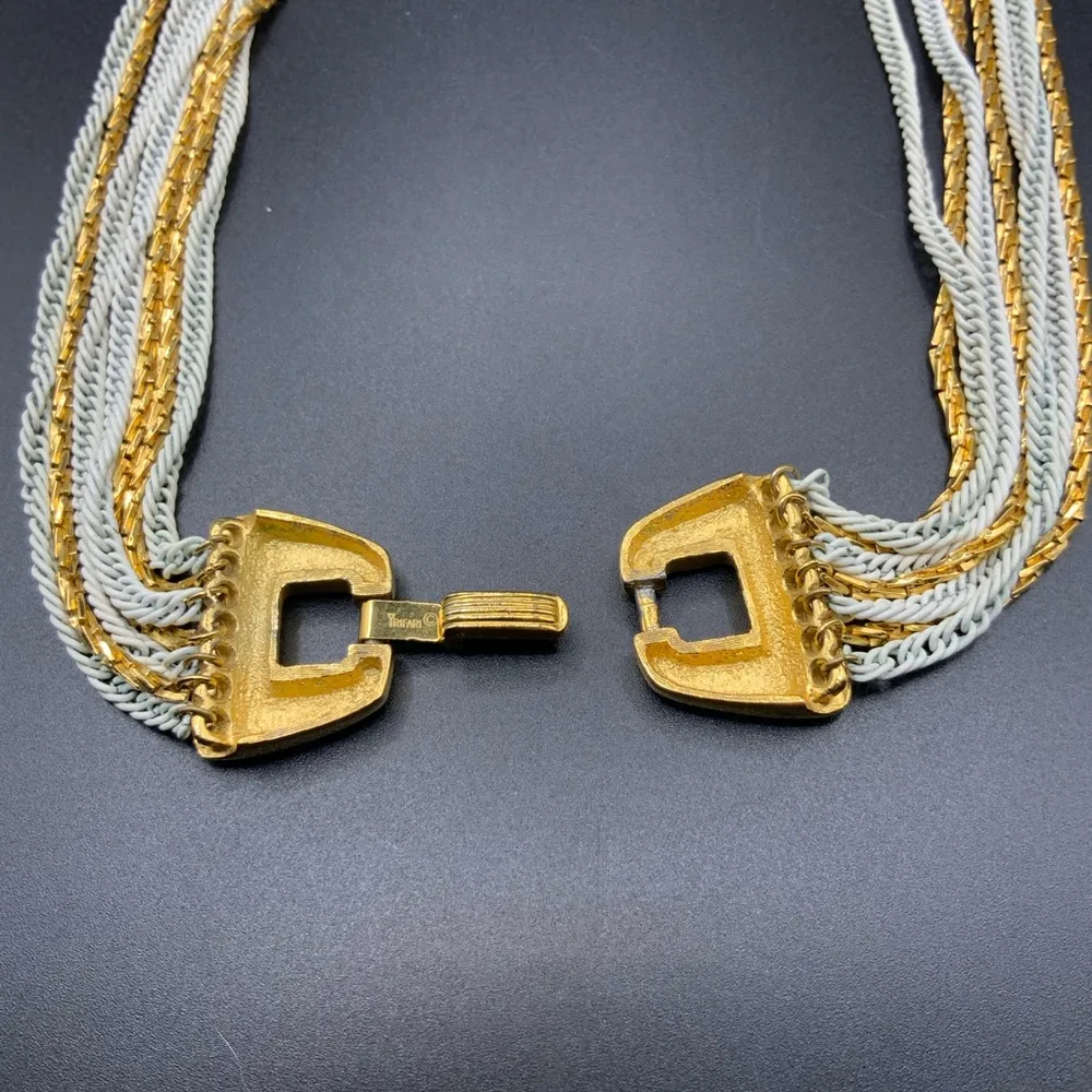 Vintage signed Trifari goldtone/white enamel chains, 7 strand 18” - Image 6