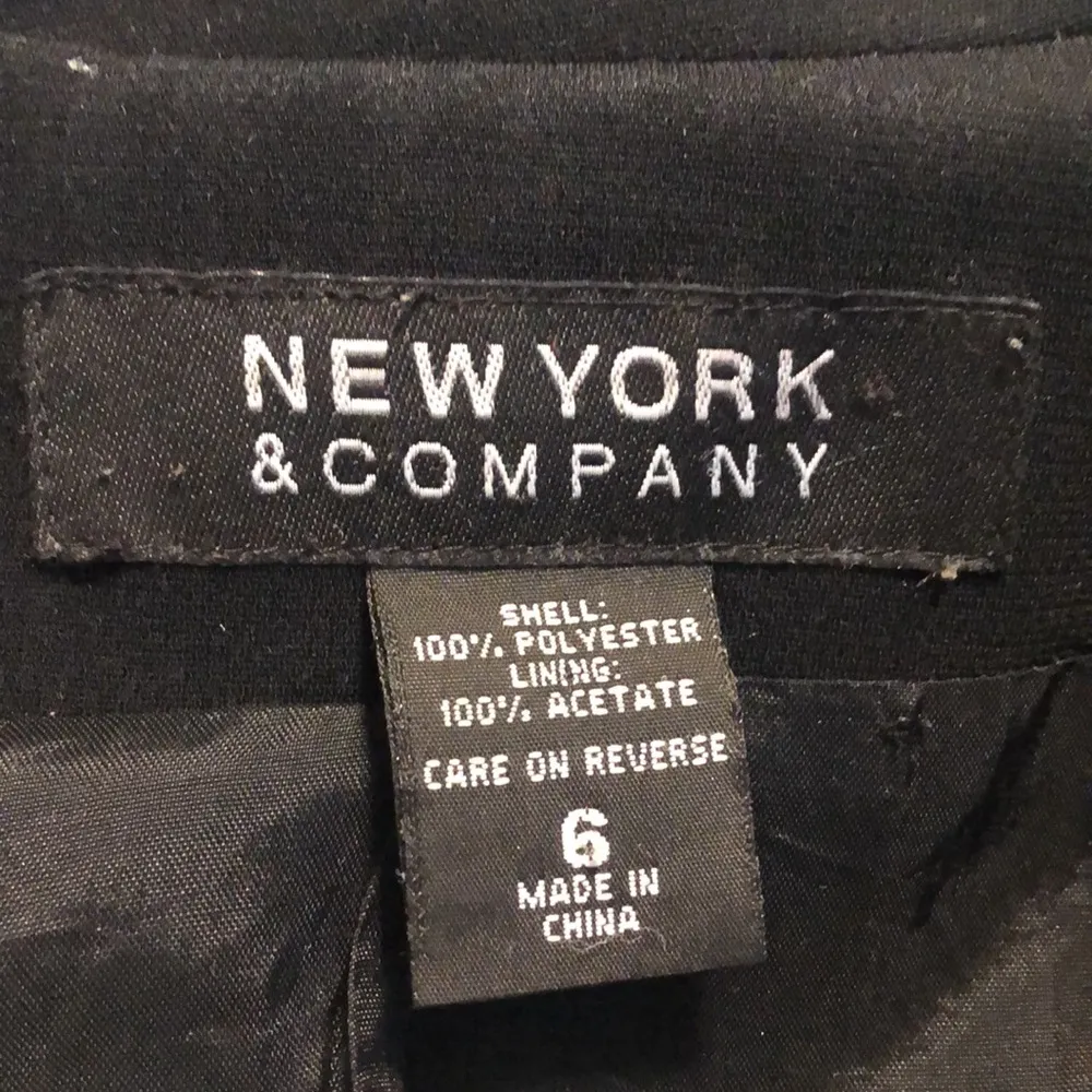New York & Co Long Suit Jacket - Image 4