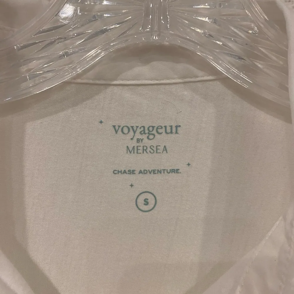 NWT Voyageur By Mersea Moderne Oxford Tee Shirt Buttondown Cotton Top Size Small White - Image 3