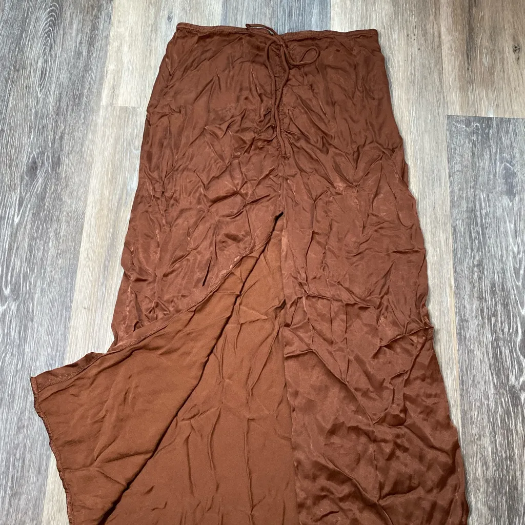 Zara Chocolate Brown Silk Cinched‎ Front Slit Maxi Midi Skirt Medium Island Girl - Image 4