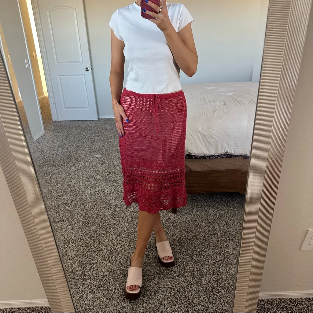 Red Margaret O’Leary crochet skirt - Image 2