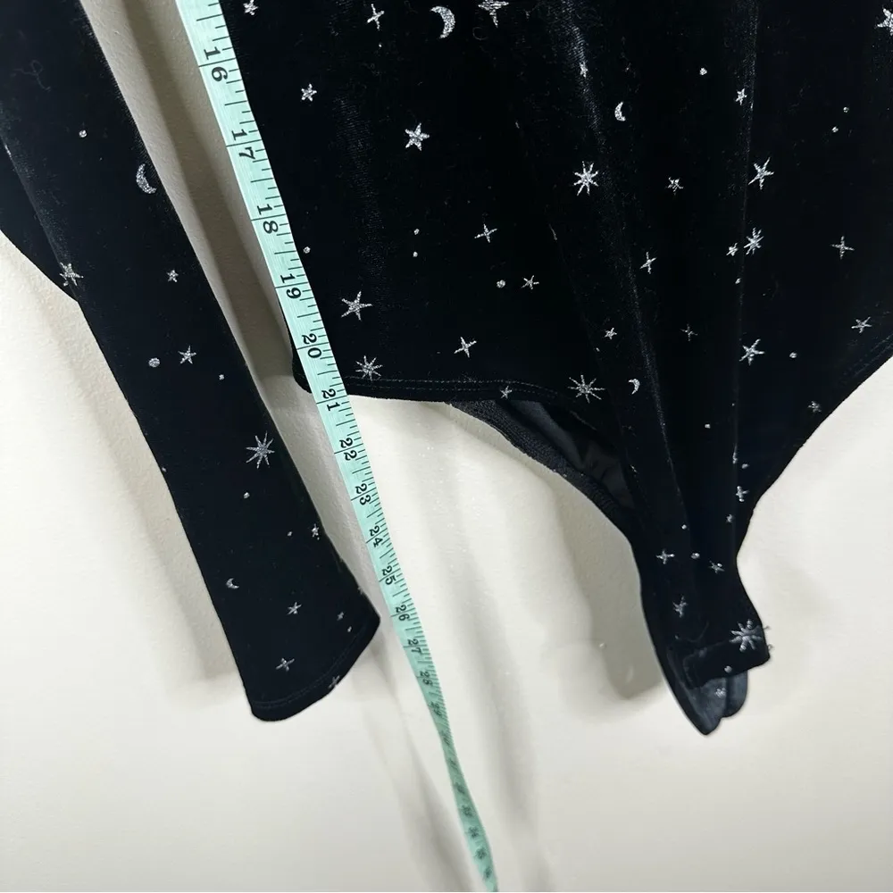 Wild Fable Bodysuit Womens Large Black Velvet Silver Celestial Sun Moon Stars - Image 5