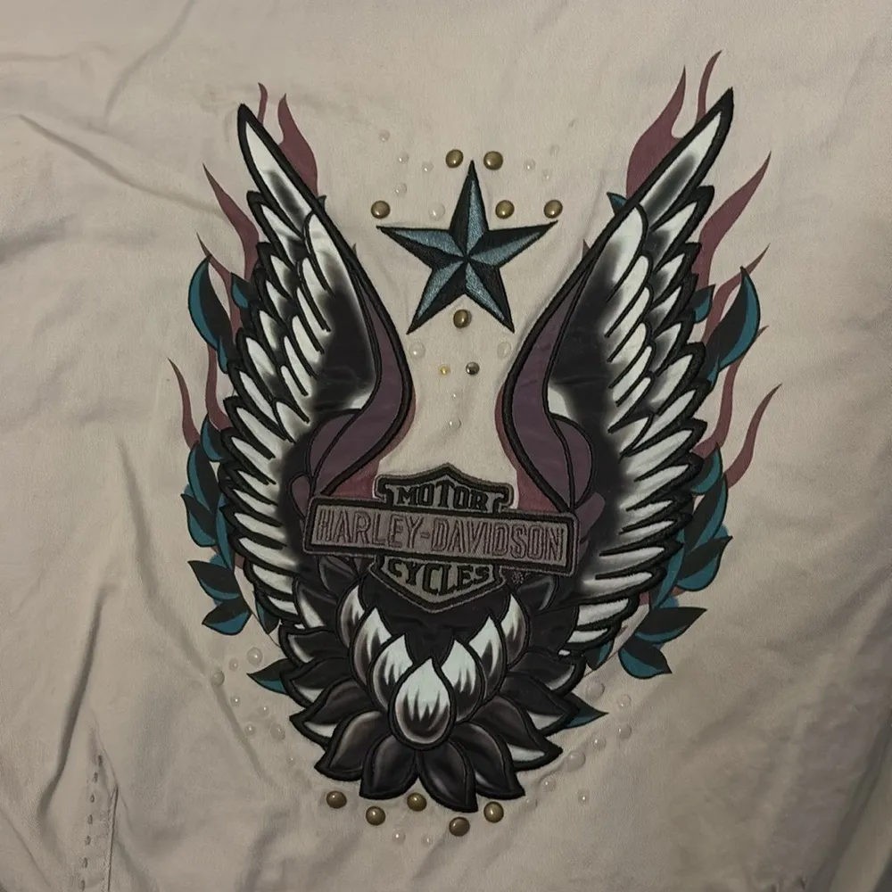 Harley Davidson Cream Woman’s Button Up Shirt Size Medium 100% Cotton - Image 6