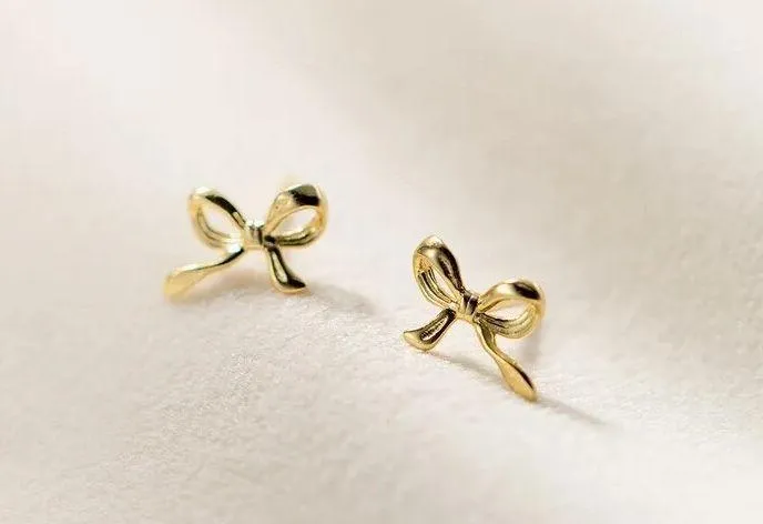 Trendy Gold Bow Earrings Studs - Image 2