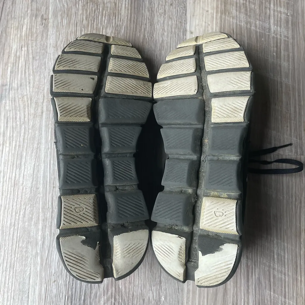 On Running Cloud X 3 Sneakers 9.5 + Superfeet Insole Size D Running Lightweight Black - Image 14