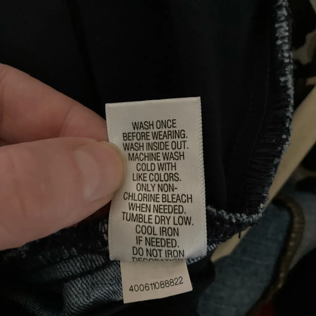 🌞a:glow Medium Wash Embroidered Floral Maternity Denim Jean Shorts #MBG Blue Size undefined - Image 4