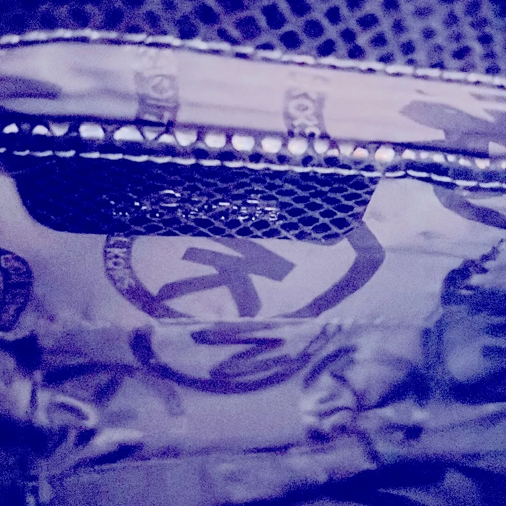 Michael Kors RARE VINTAGE Metallic Python ID Chain Shoulder Bag - Image 11