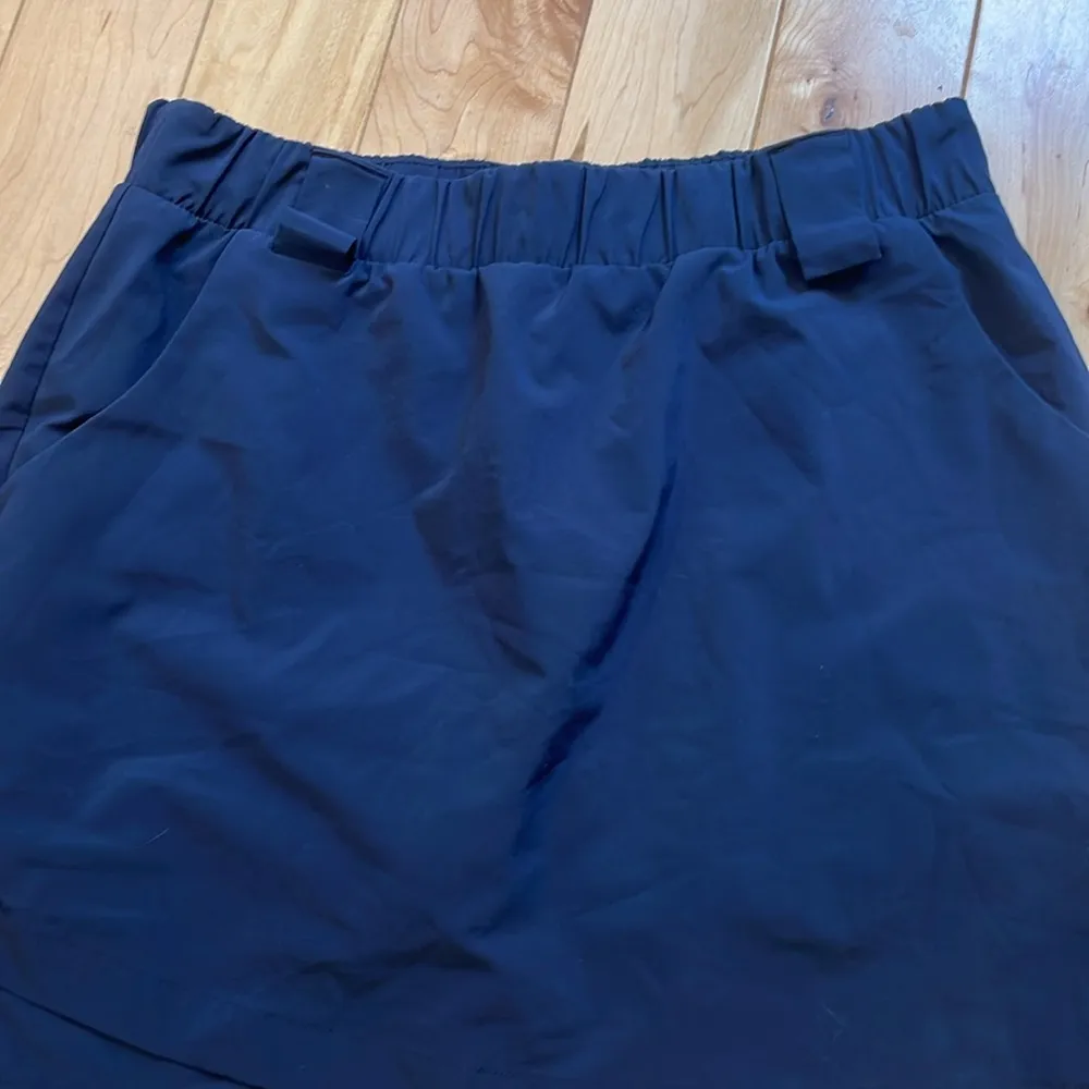 Athleta navy blue breathable nylon elastic waist mesh lined tennis skirt - Image 2