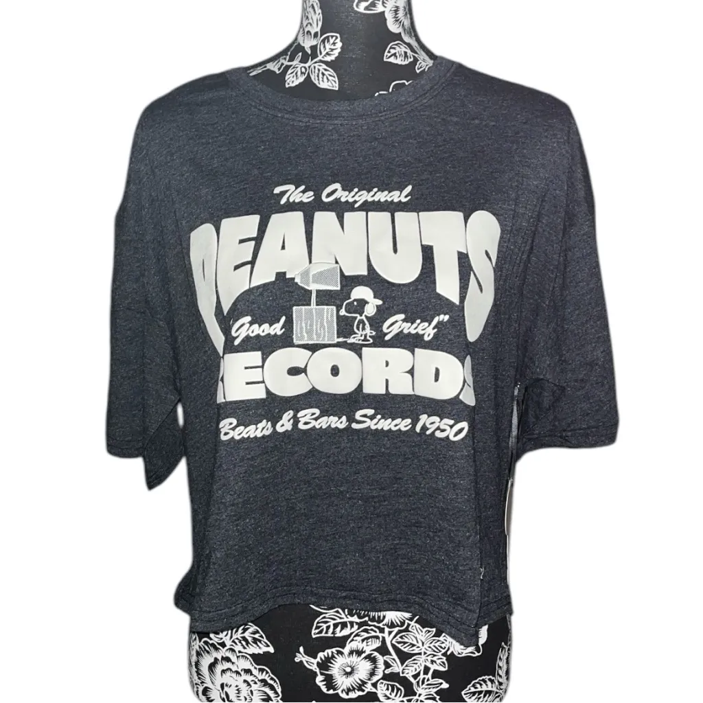 Peanuts Records Graphic Crop Top Gray Size XL - Image 3