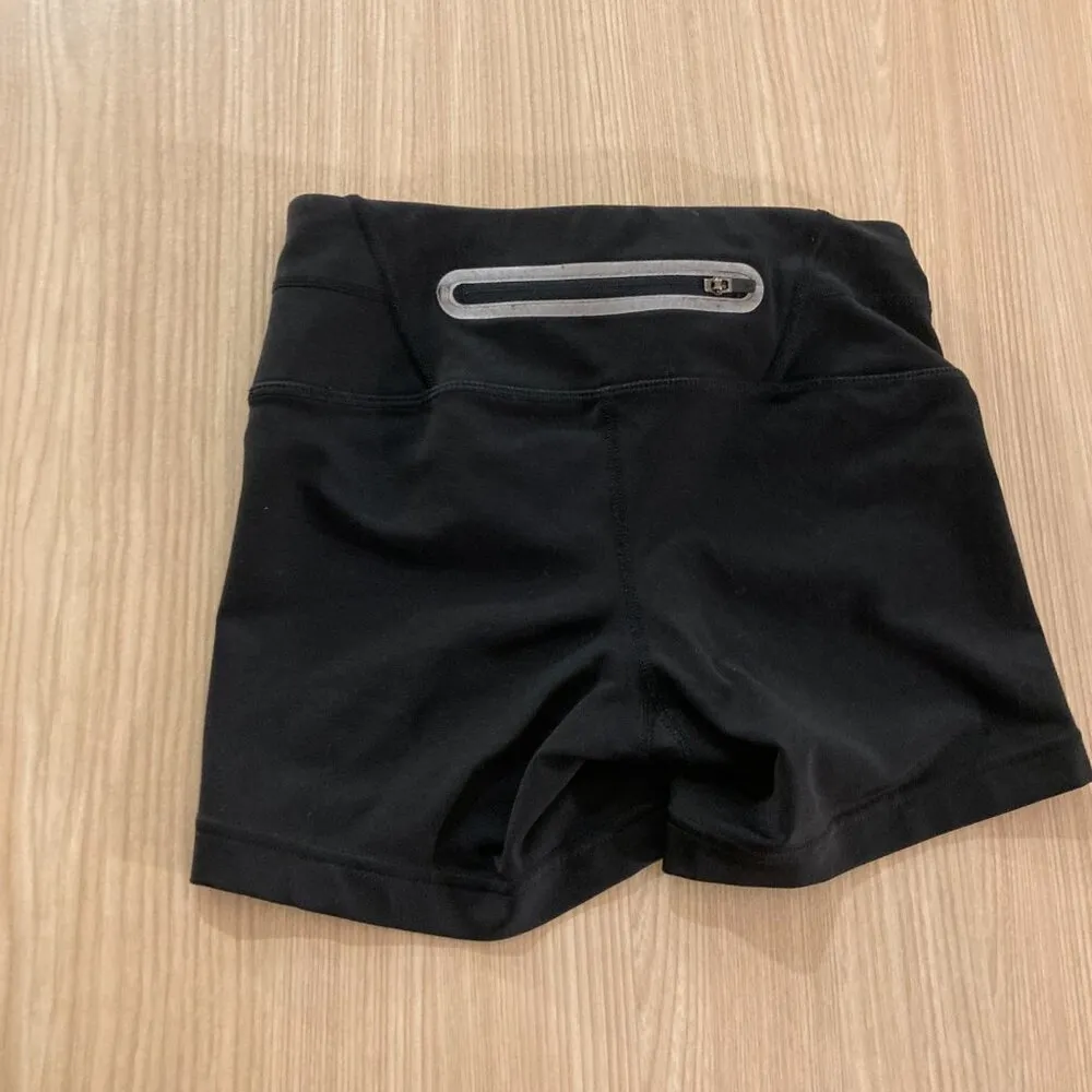 Athleta  Sonar Shortie Shorts Size XS Solid Black #438862 Polyester Blend GUC - Image 3