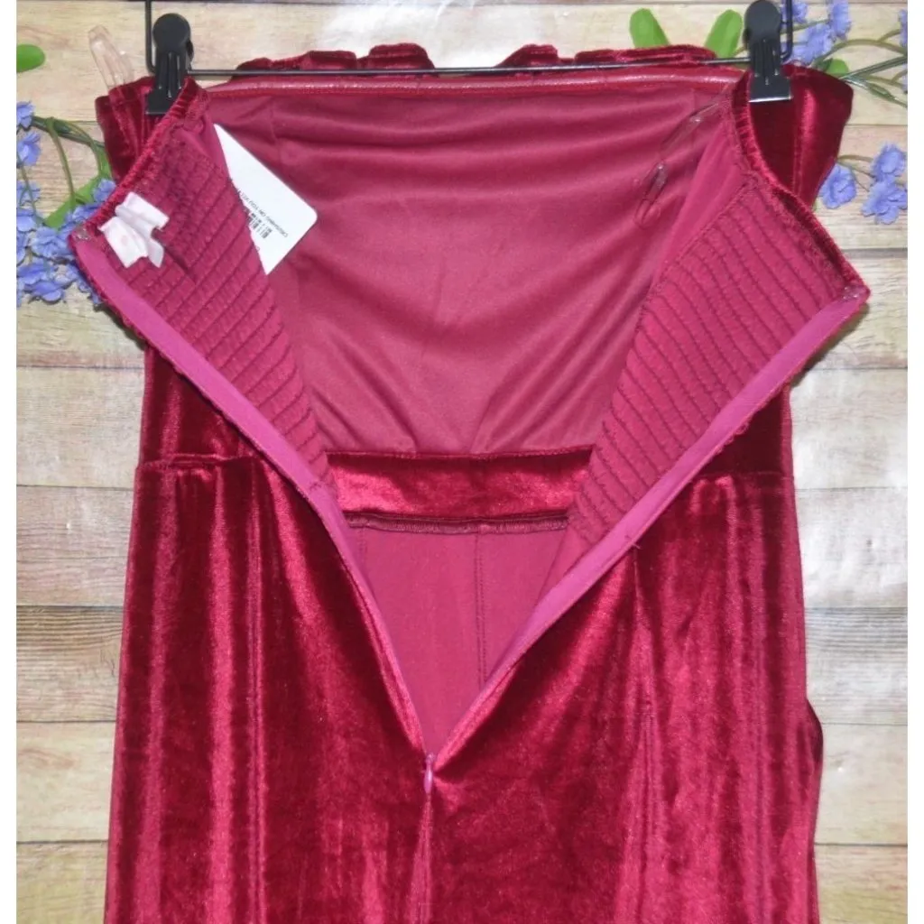 NWT Entro Womens M Fuchsia Velvet Wide Leg Jumpsuit Pleated Bust Sexy Night Out - Image 8