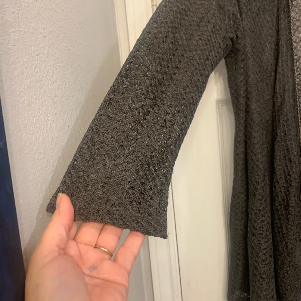 NWT Energe Charcoal Gray Hooded Goth Style 1X Cardigan 1518 - Image 2