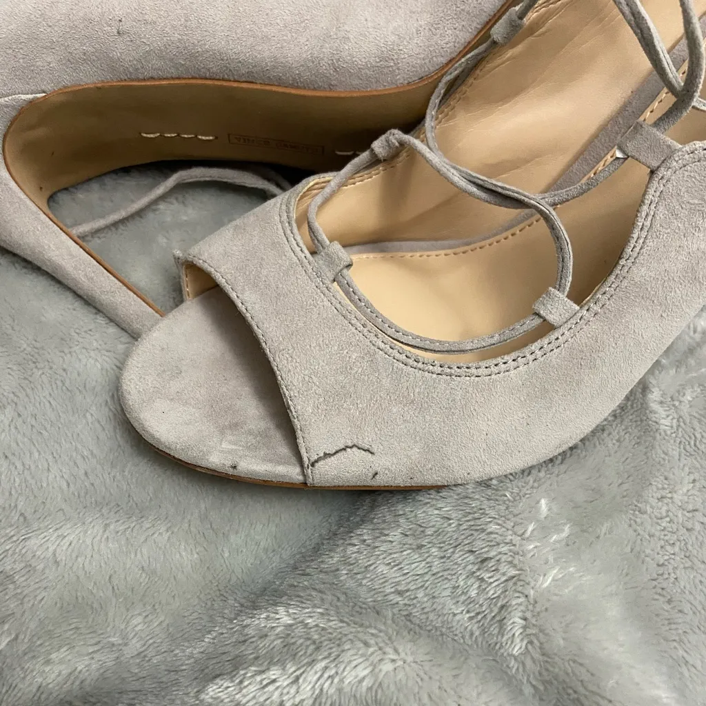 Fancy mid heel sandals/ pumps - Image 7