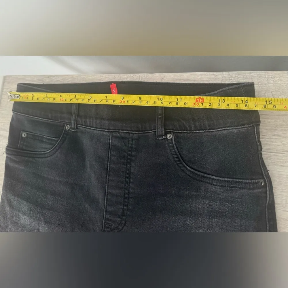 Spanx Vintage Wash Black Denim Jean Legging Jegging Size Medium - Image 6