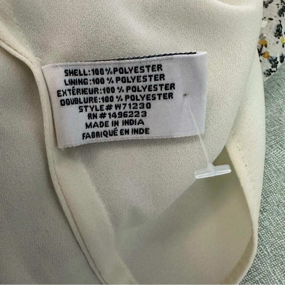 Walter Baker Floral Smocked Waist Knee Length Dress Size 6 - Image 4