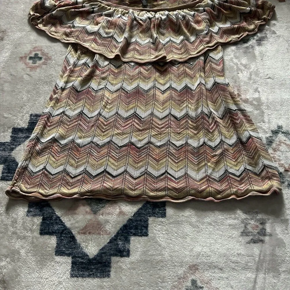 White House Black Market WHBM Chevron Peach Smoothie White Womens M - Image 3