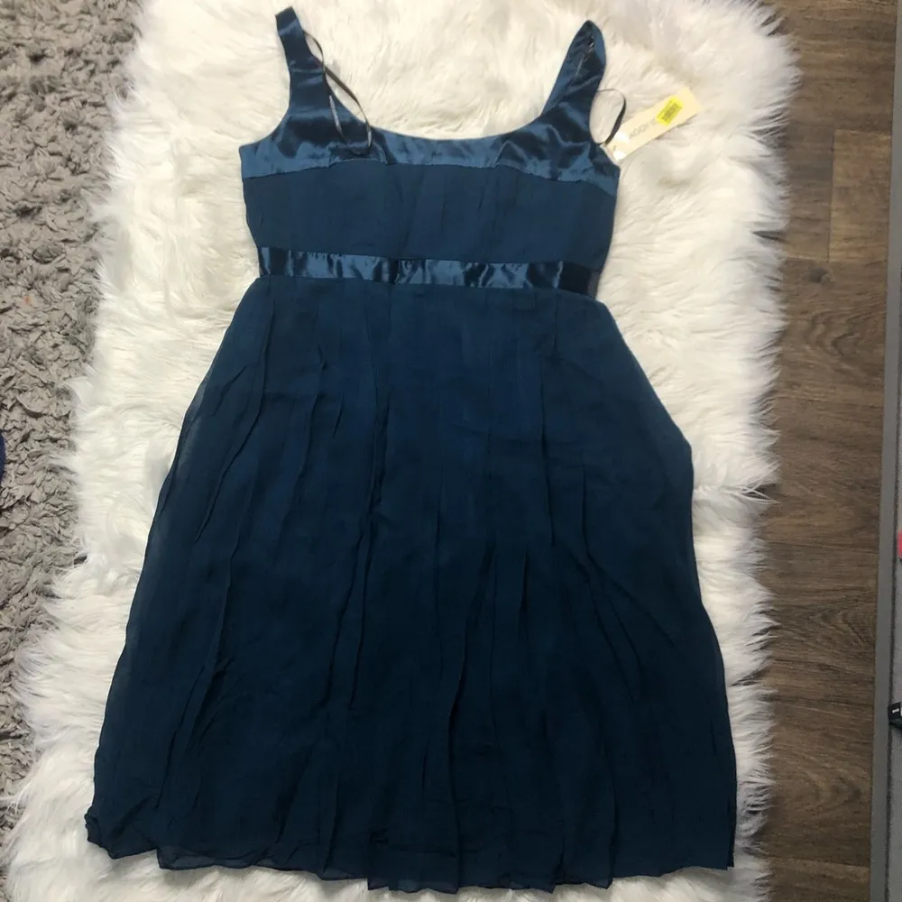 NWT maggy london teal pleated silk dress size 10 - Image 2