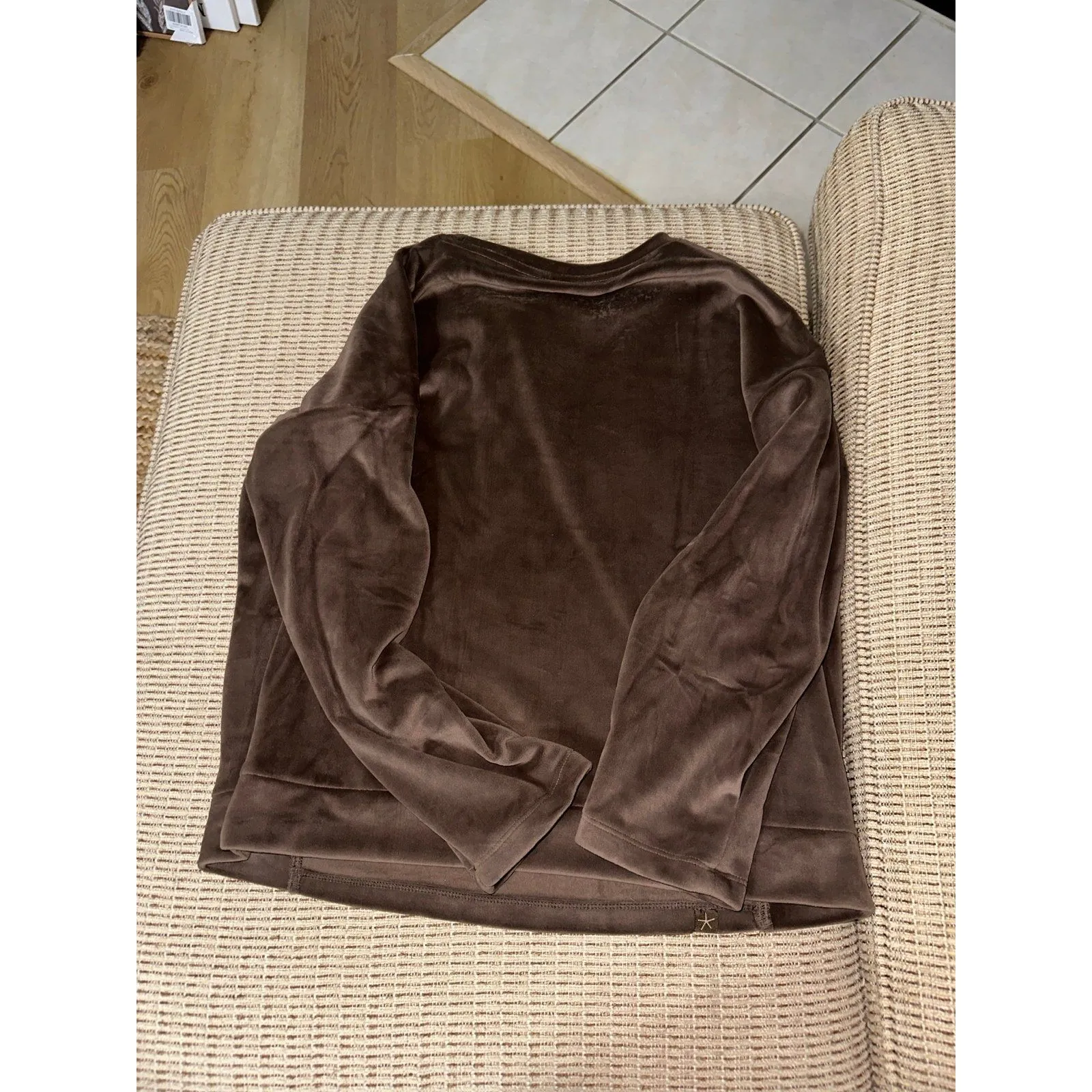 Barefoot dreams java longsleeve top - Image 3