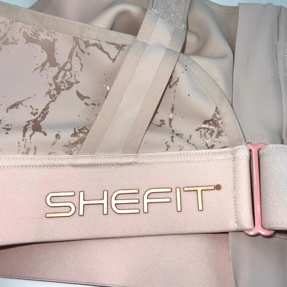 Shefit sports bra size 4luxe - Image 6