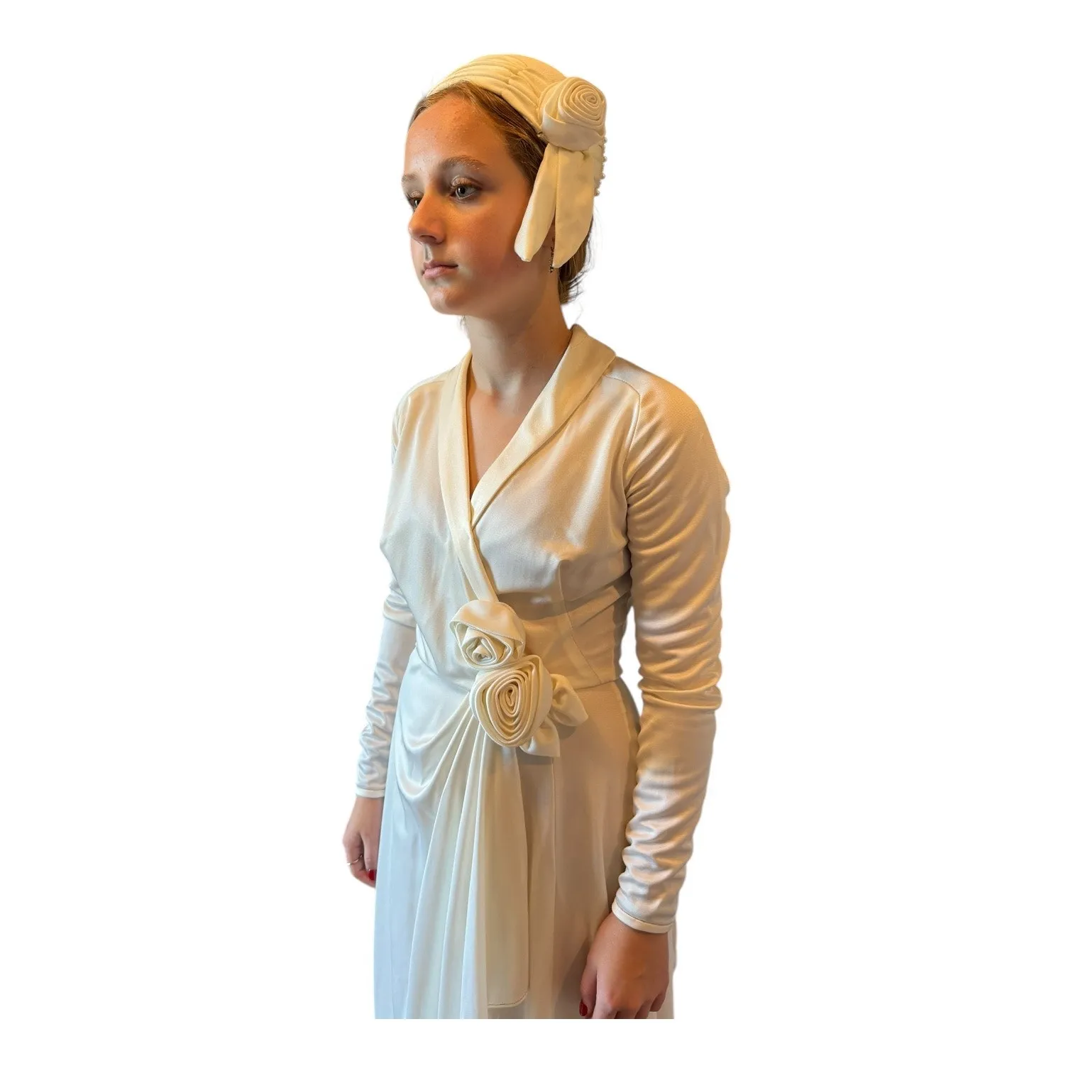 Vintage Ivory Wrap Gown w/ Rosette Detail ILGWU USA and hat wedding Dress XS - Image 16