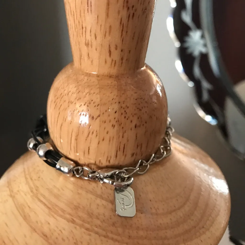 Black Evil Eye Charm Bracelet - Image 5