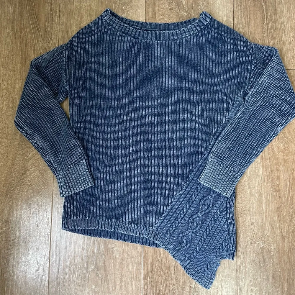 Maurices Asymmetrical Hem Blue Knit Sweater ~ Zipper Accent ~ Women’s Size XS - Image 3