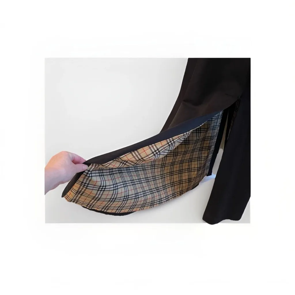 Vintage Women’s Bernardo Black Trench Coat Plaid Lining Rain Hong Kong Size 14 - Image 4