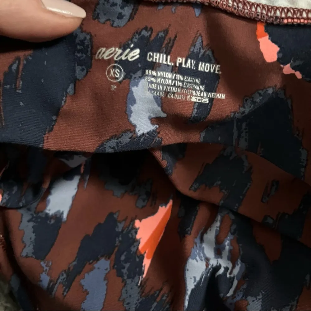 Aerie chill play move sport bra size xs - Image 3