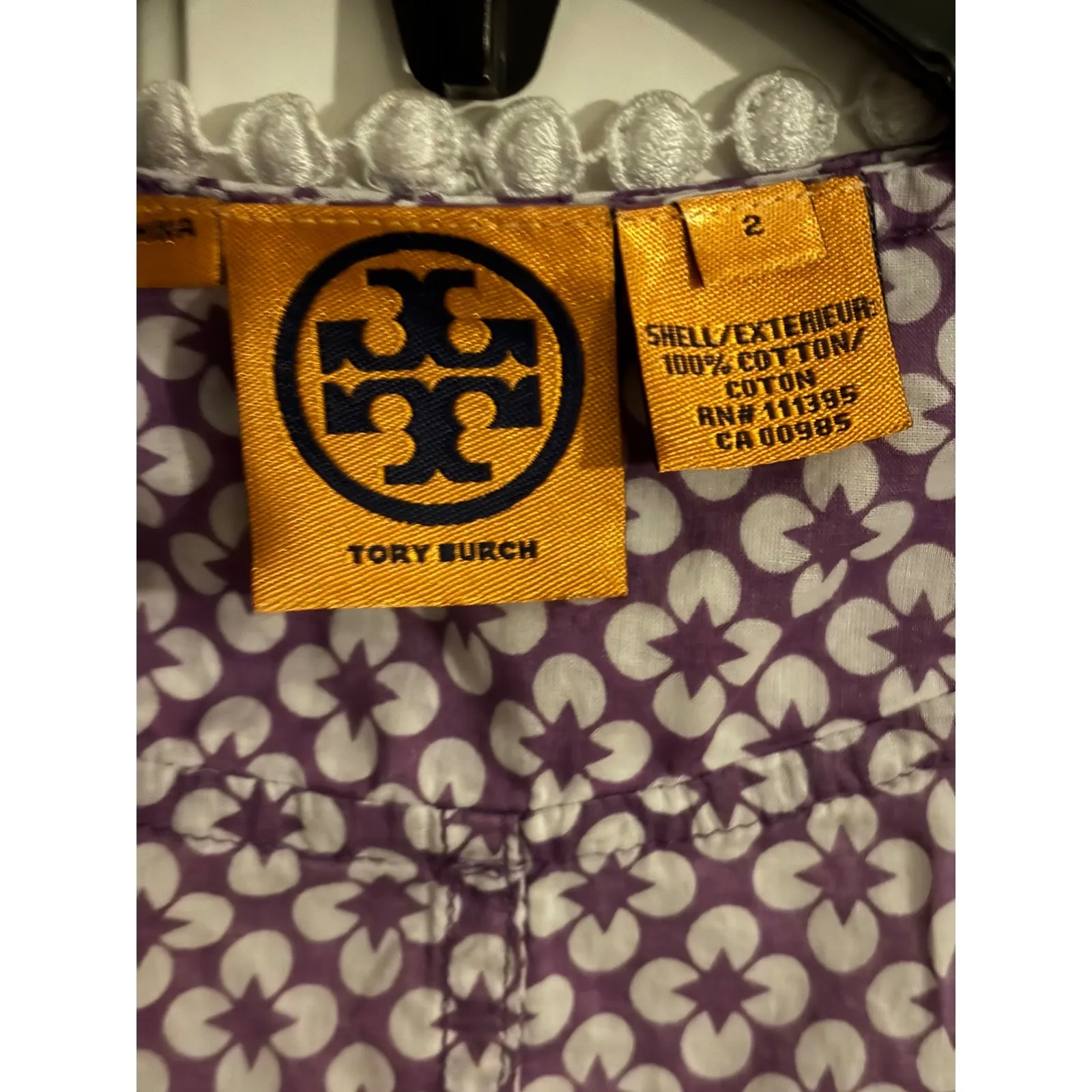 Tory Burch Purple Floral Print Sleeveless Top Size 2 Decorative‎ Neckline - Image 2