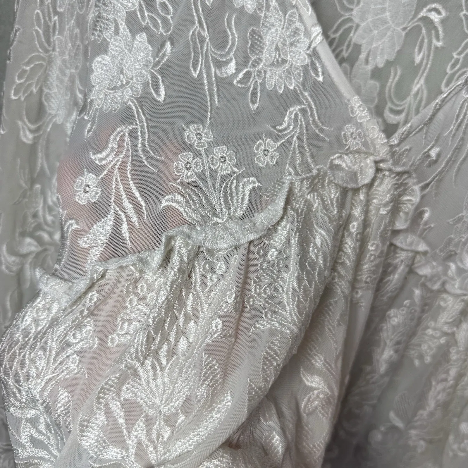 Emory Park Floral White Lace Peplum Top Long Sleeve Size M - Image 7