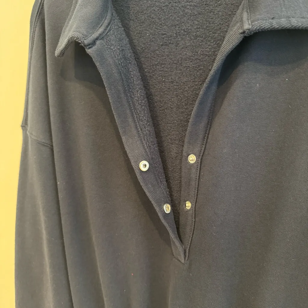 Abercrombie & Fitch Fleece Long Sleeve Shorts w/Pockets Romper Size M Petite - Image 3