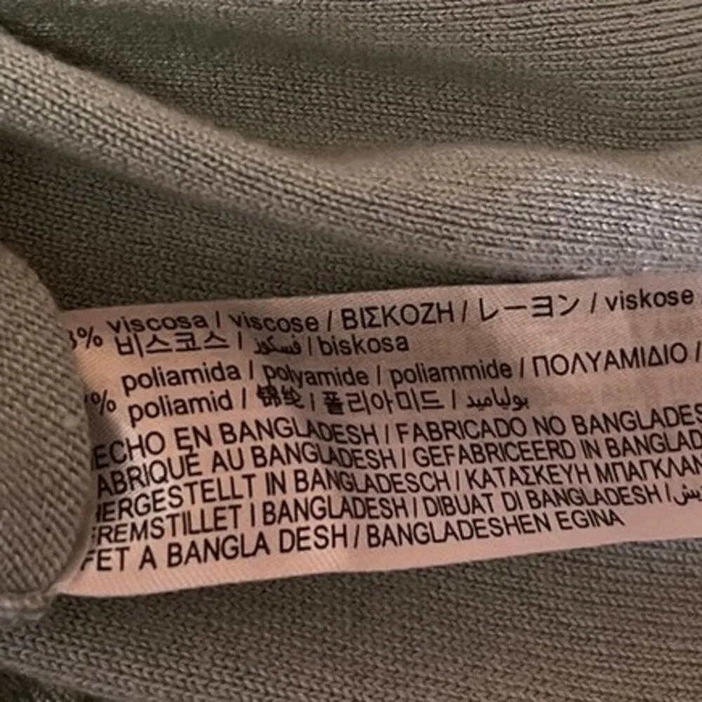 ZARA Women's Light Green Long Sleeve Turtle Neck Pullover Sweater Top Size S - Image 4