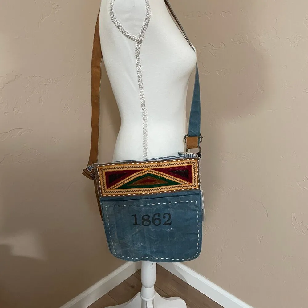 Chloe & Lex Jean 1862 Crossbody Bag Cotton New - Image 3