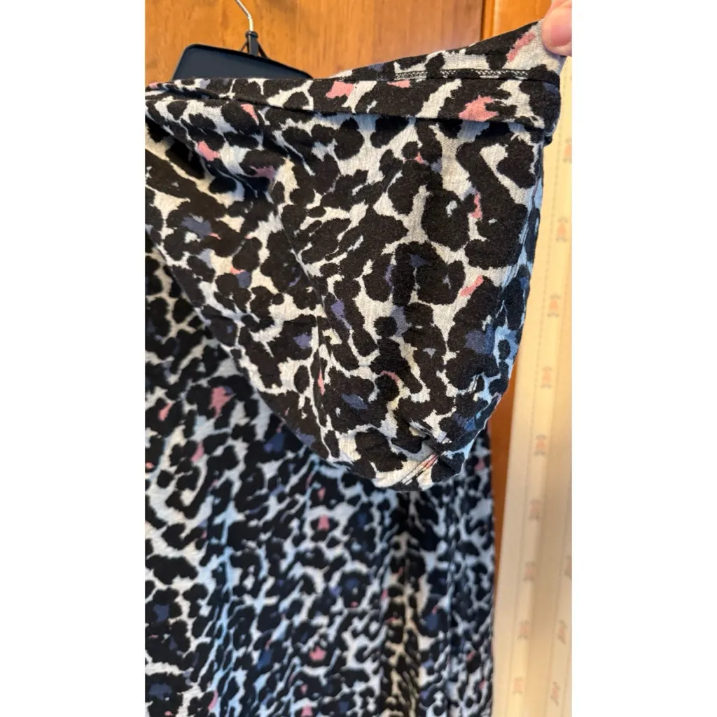 Calvin Klein Leopard Pattern Sweatshirt with Hood - Image 5