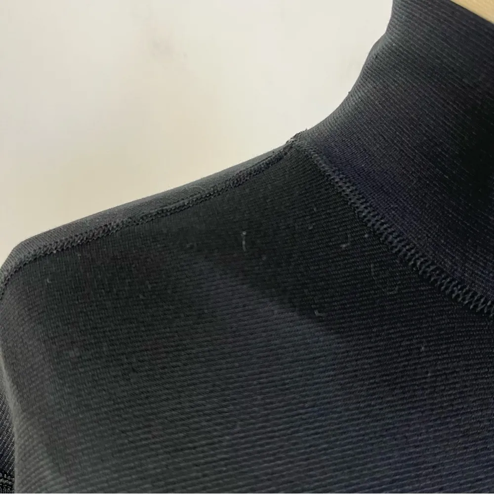 Patagonia Capilene Black Quarter Zip Jacket USA Made - Image 6