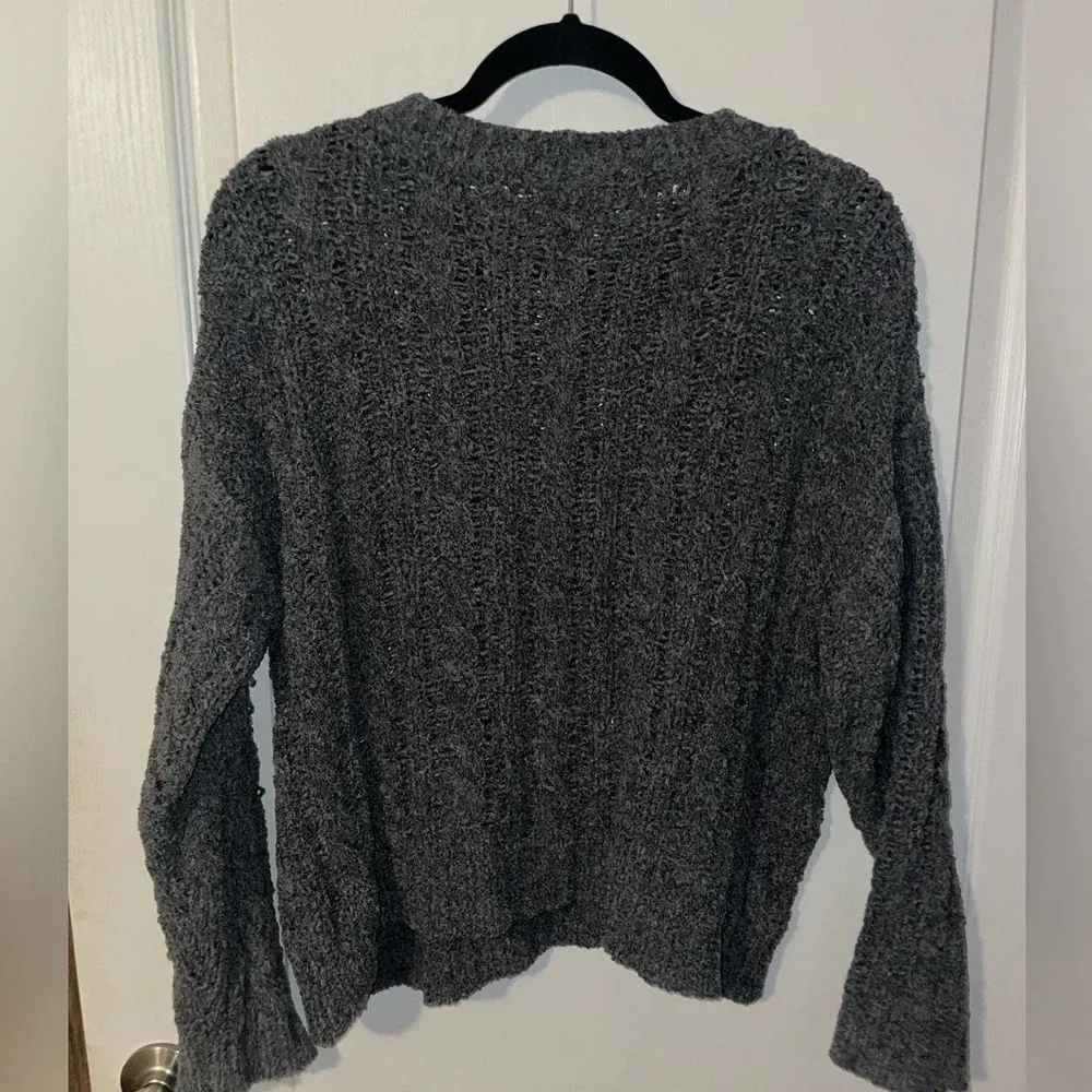 American eagle blueish/ grey chenille oversized‎ cropped sweater - Image 2