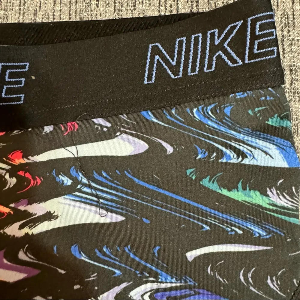 Nike Bike Shorts - Image 5