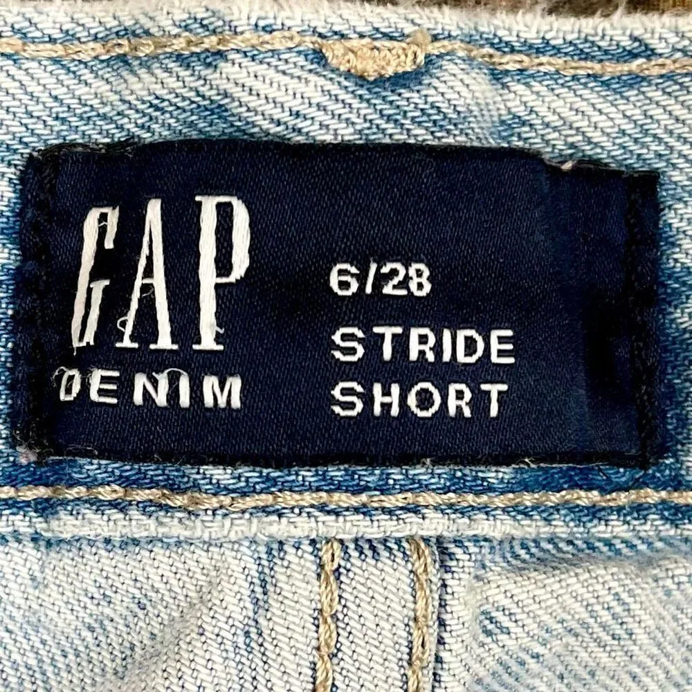 Gap Denim Distressed Cut Off Jean Stride Shorts 6 - Image 3