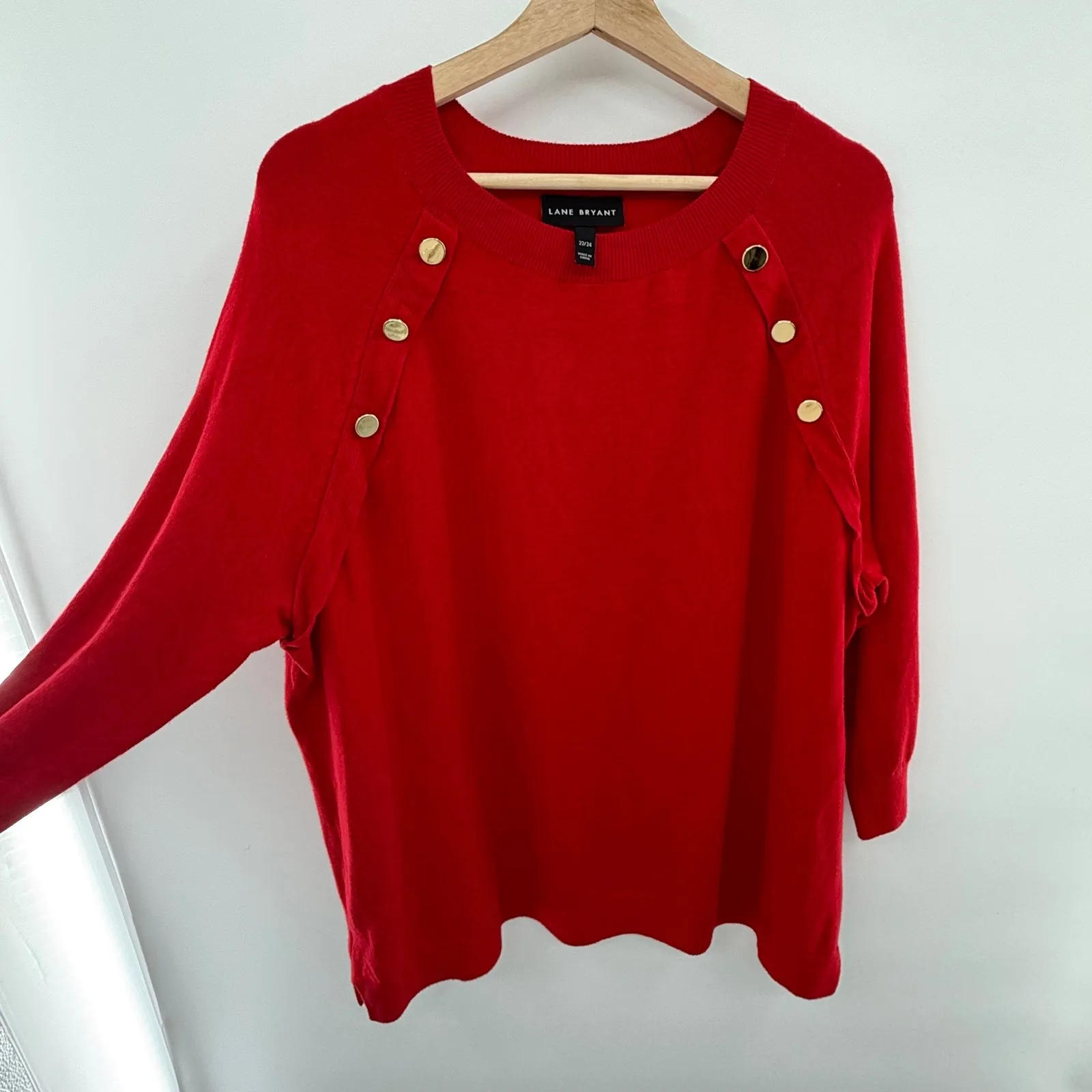 Lane Bryant Red Crew Neck Sweater Gold Button Detail 3/4 Sleeve Plus Size 26/28 - Image 3