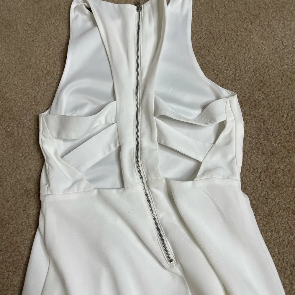 White strappy back fit and flare mini dress - Image 3