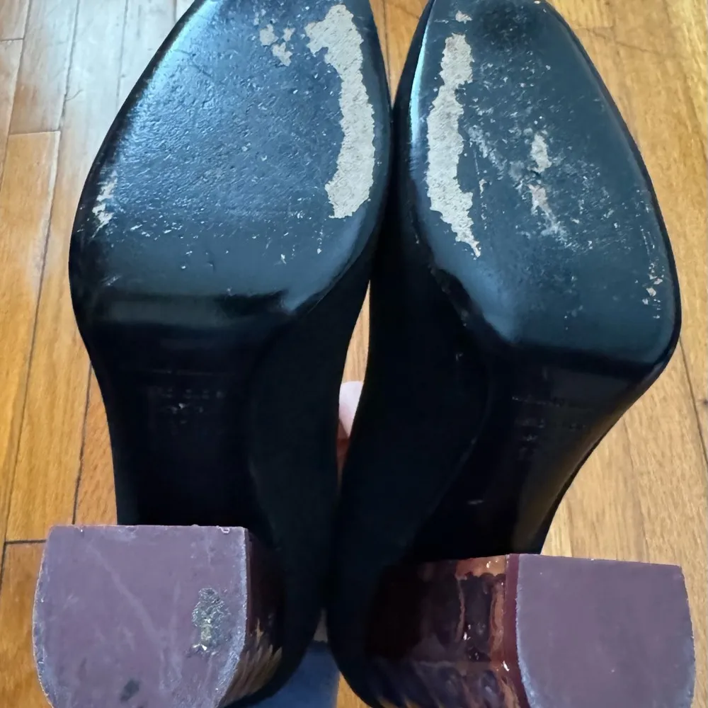 Nicholas Kirkwood Black and Pink suede chunky textured Heels six 37.5 square toe Size 7 - Image 5