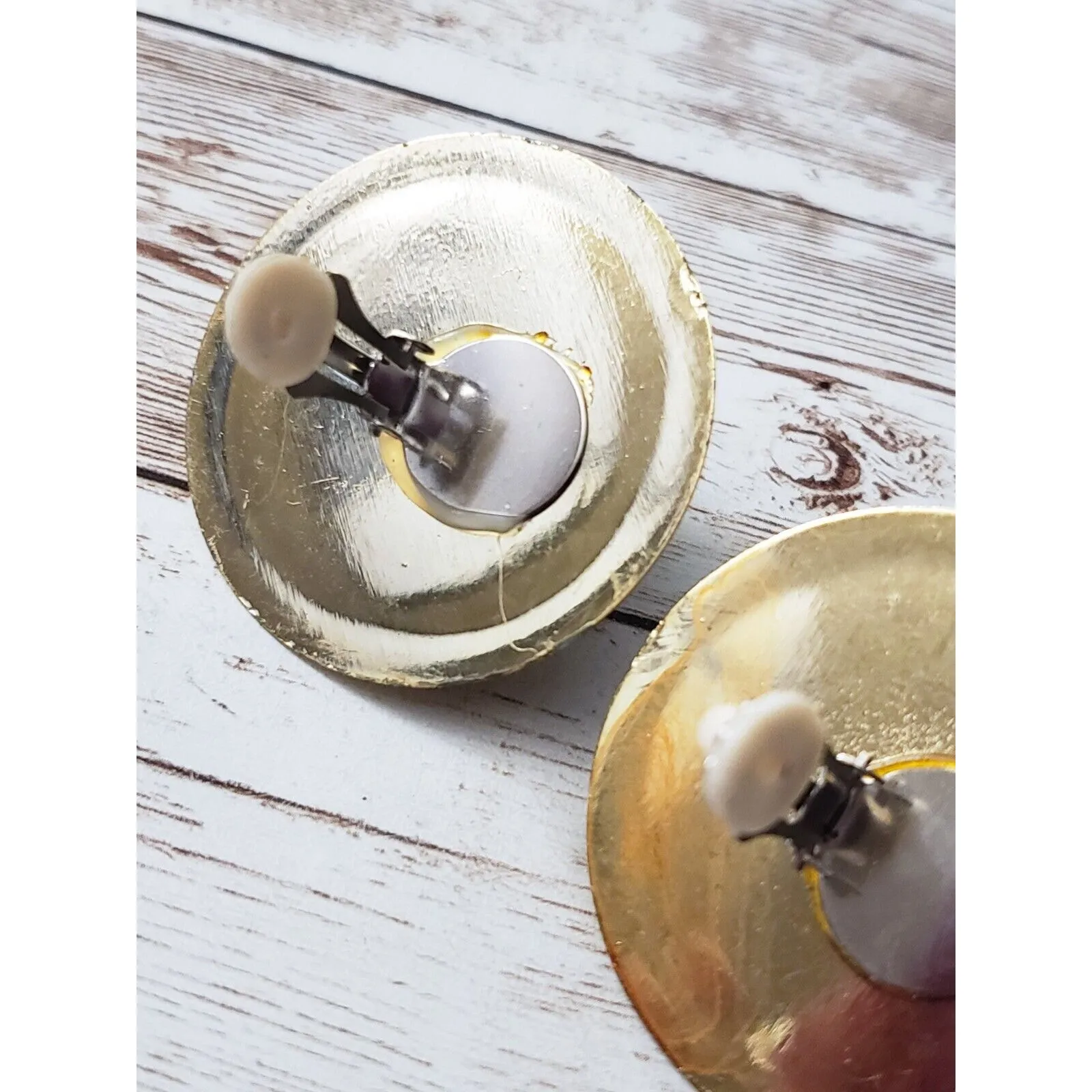 Vintage Clip On Earrings - Image 6