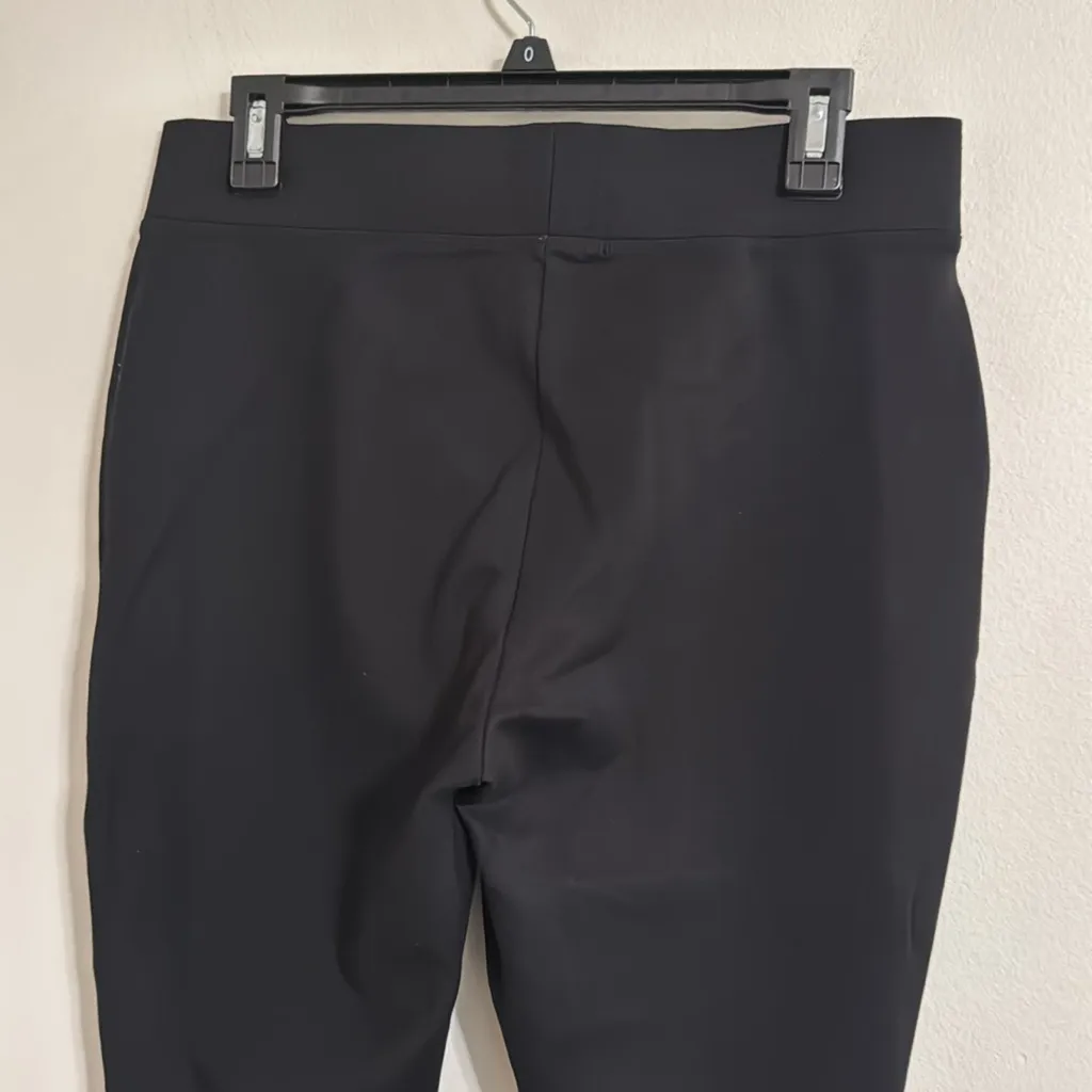 Quince Women’s Black Ultra - Image 5