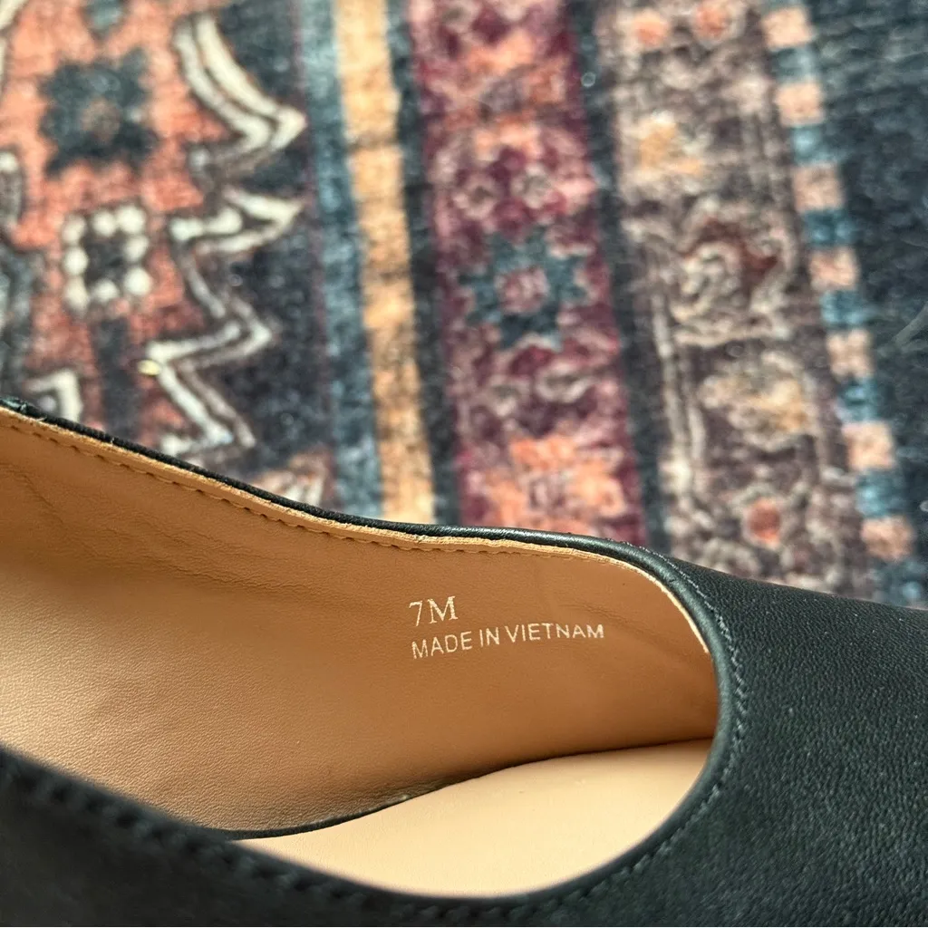 Linea Paolo Black Block Heel Pointy Toe Shoes Leather Pumps Size 7 - Image 3