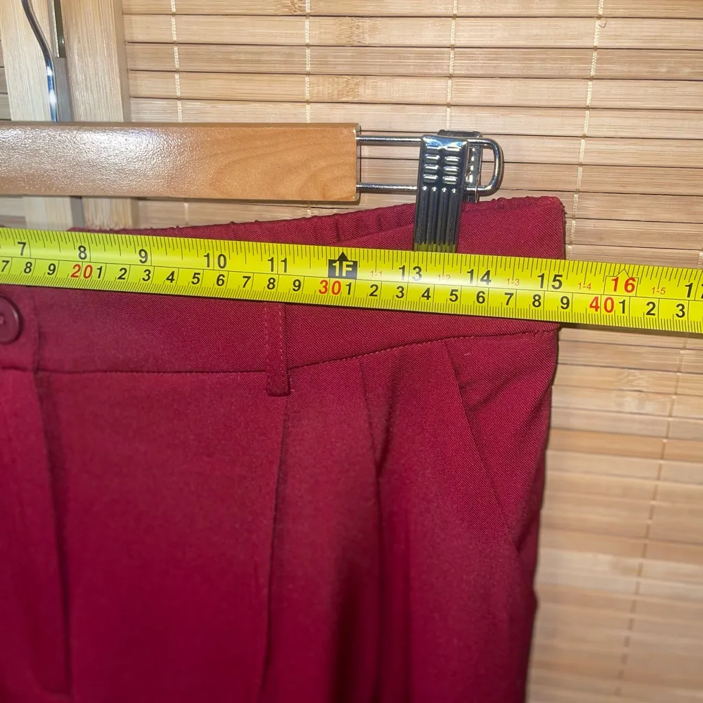 Grecerelle red woman’s trousers pants slacks NWT size 12 - Image 3