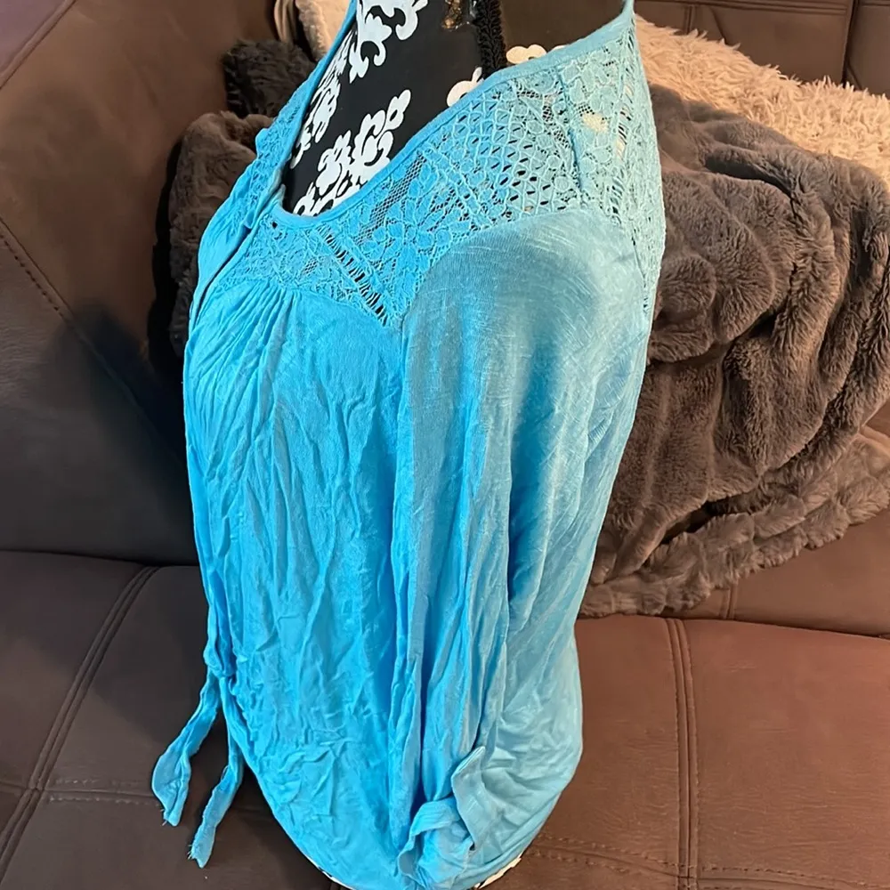 EMERALD “Live and Let Live” Light Blue with Lace Cardigan Size Large - Image 4