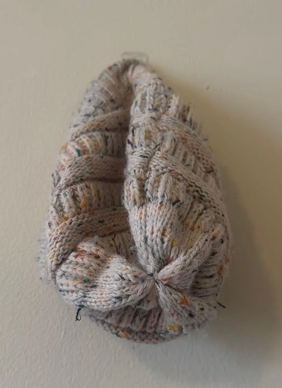 Brook and Bay Oversized Nitted Beanie - Image 3